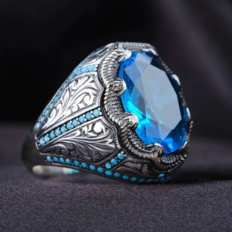 Geometric antique silver couple ring with European style design on alloy band