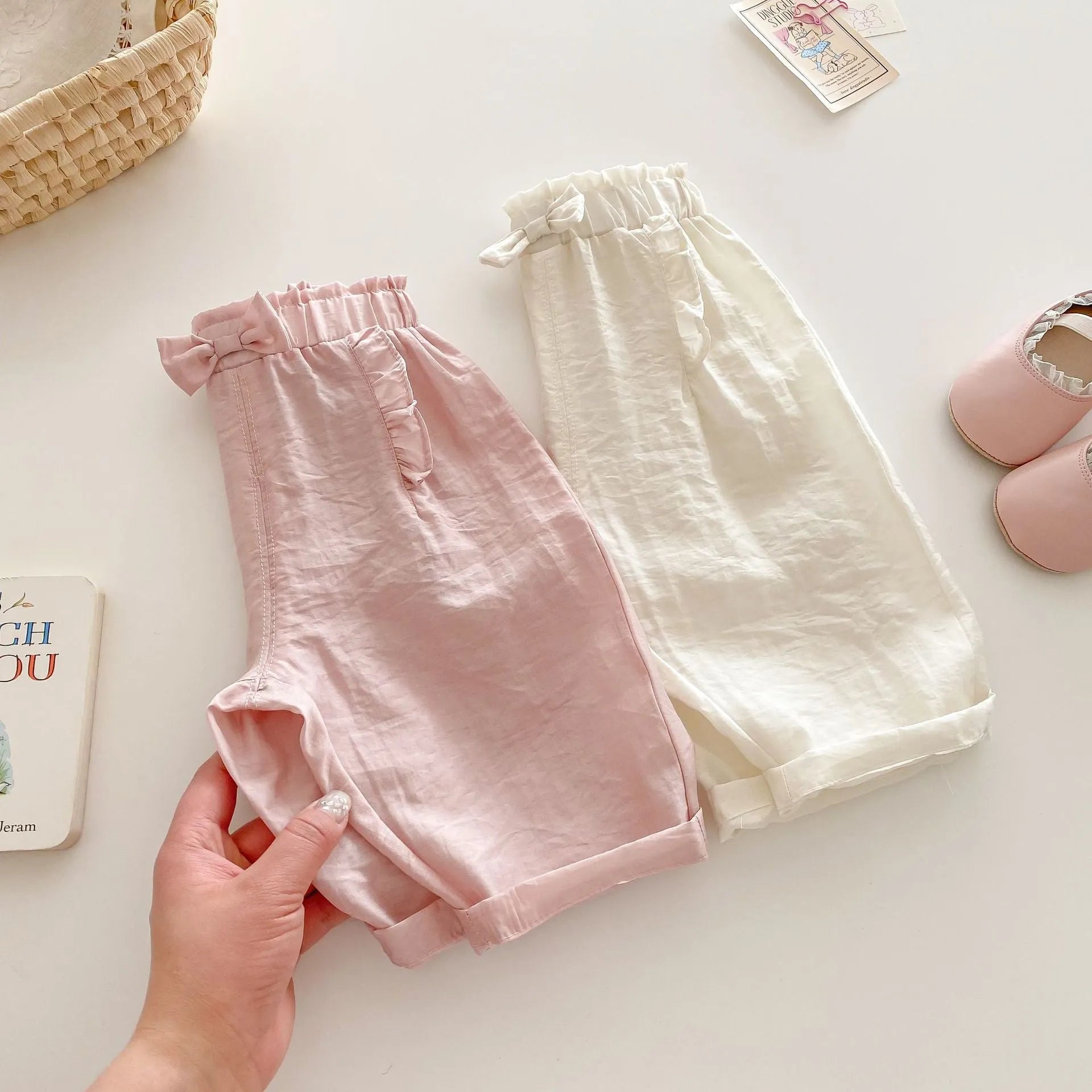 Girls' bow anti mosquito cotton trousers in cream beige, mid-waist casual style for height 100 cm