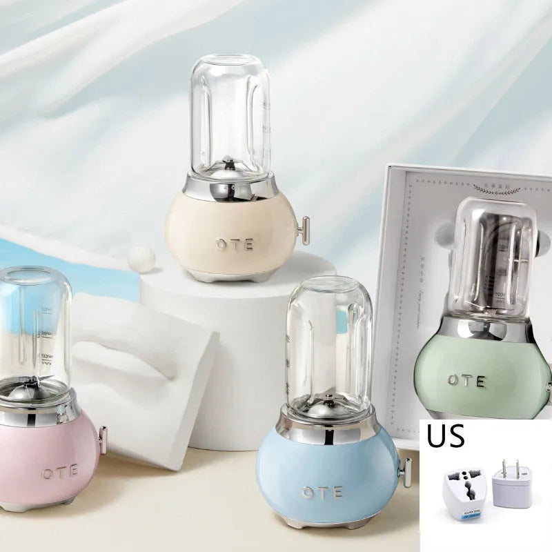Small portable fruit juicer in blue, green, pink or white colour with 400ml capacity and charging cable