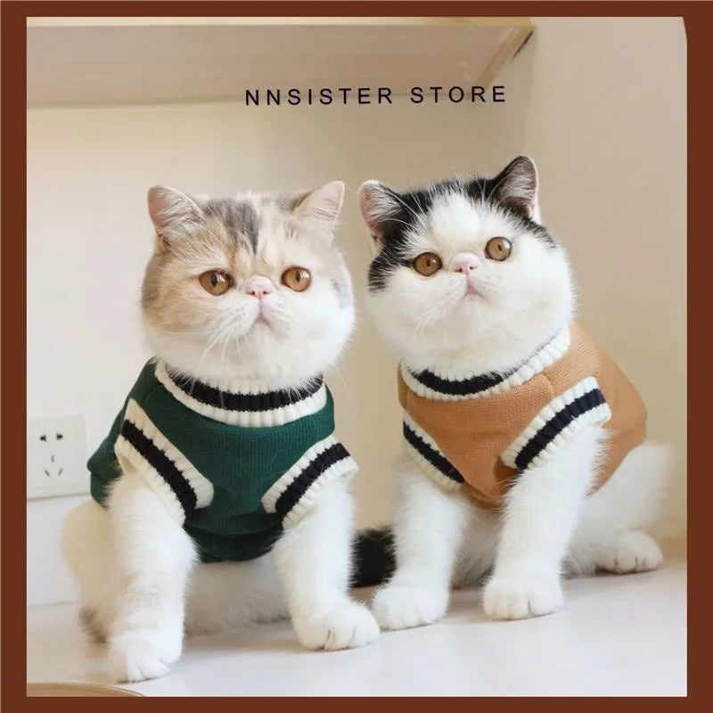 Silver gradient college style pet winter clothes shown in blue duck colour on size chart with weight ranges