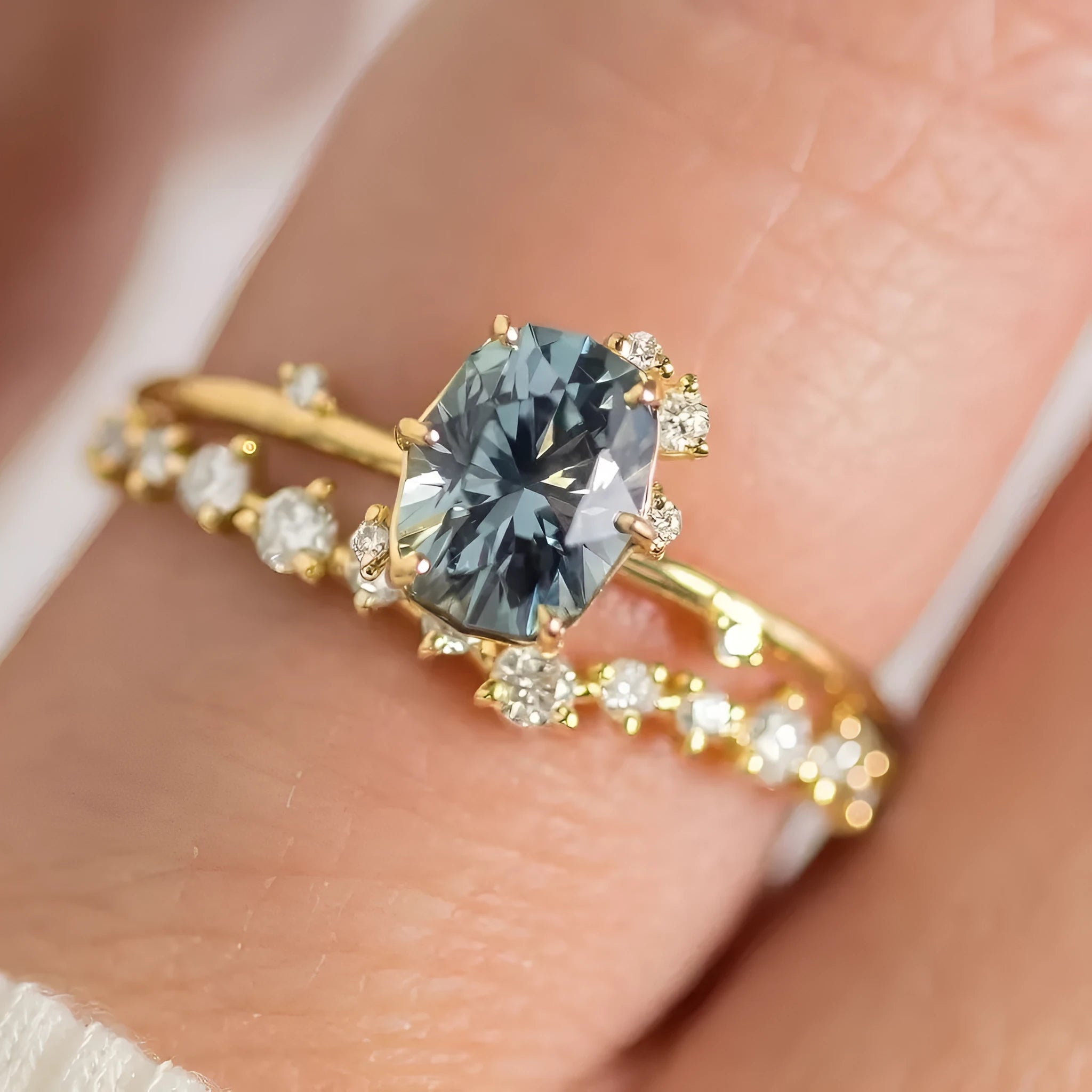 Gold plated women's ring with green zircon stones in flower design, available sizes 6-10