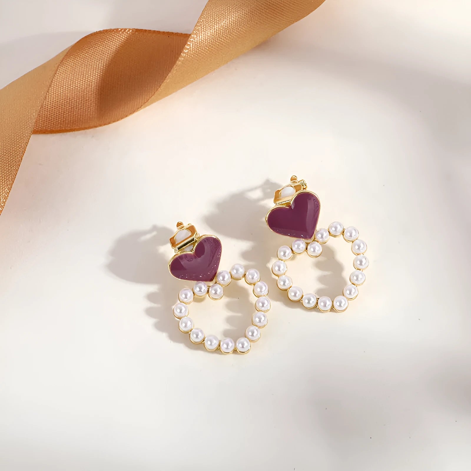 Geometric tassel clip-on earrings for women in a retro colour, made from brass and electro-stainless steel.