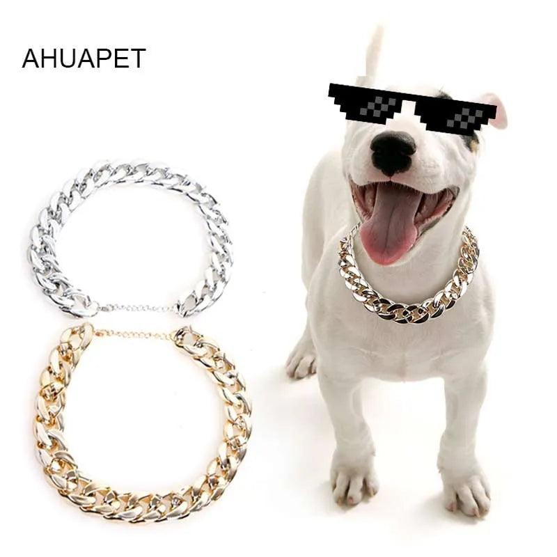 Gold colour dog chain collar with twisted piece design and buckle for small to medium dogs