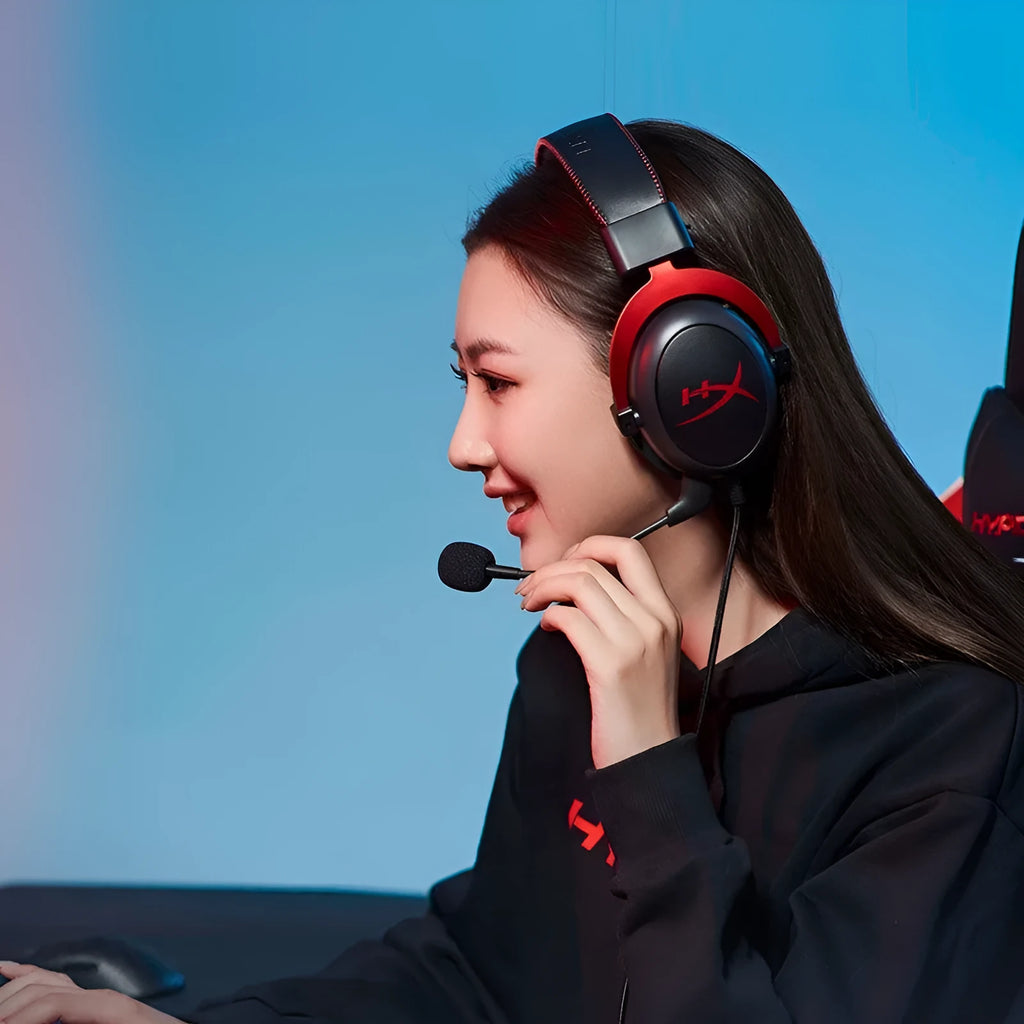 Wired gaming headset with 53mm drivers, detachable microphone, and USB sound card remote control in Hurricane 2 colours