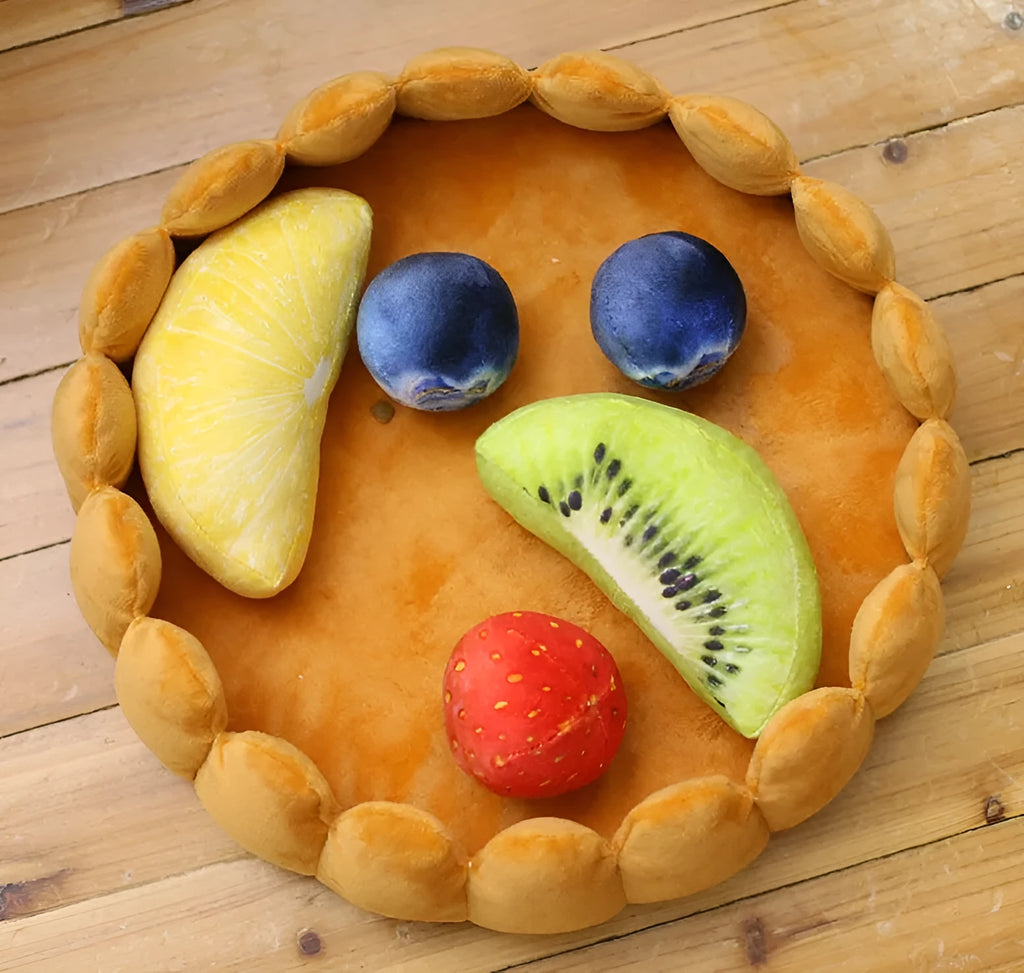 Fruit egg tart shaped pet bed in plush cashmere and PP cotton, 42x42cm, with removable cushion