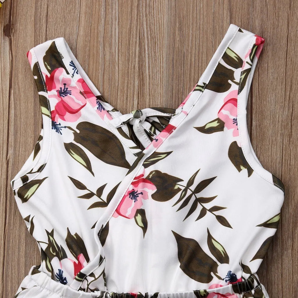 Cotton floral summer outfit for baby girls in white or yellow colour