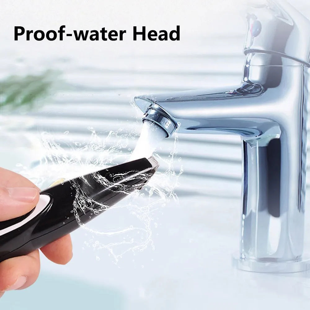 Black pet hair clippers with ceramic blade and USB charging, ABS plastic body, 300mA current.