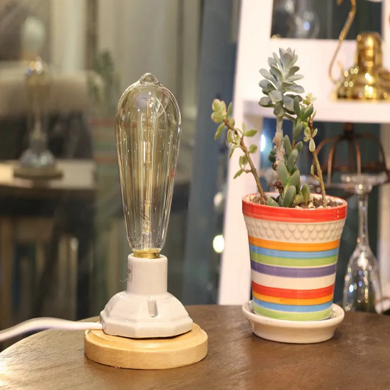 Retro ceramic table lamp with wooden base and glass shade in American Country style