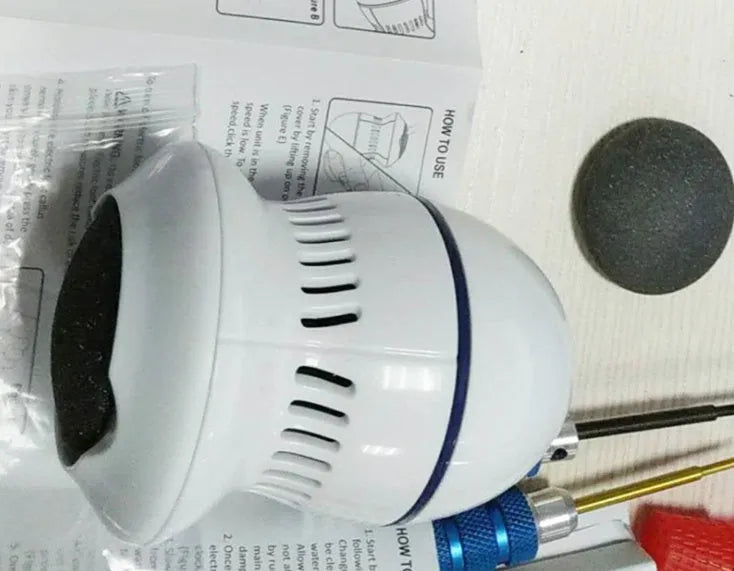 Electric foot file grinder machine with vacuum system for callus removal
