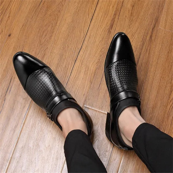 Formal men's leather shoes with artificial PU upper and rubber sole in black, size 38 to 48
