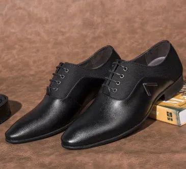 Men's black Oxford business casual shoes with a low-profile PU leather upper and rubber sole.