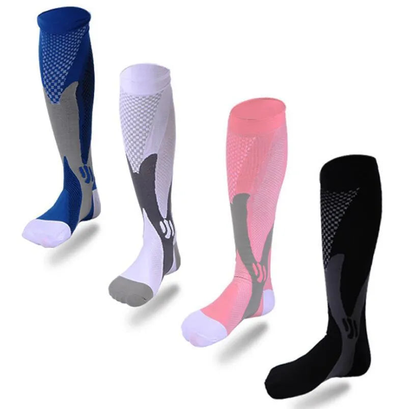 Graduated compression socks for running and travel in multiple colours with size measurements displayed