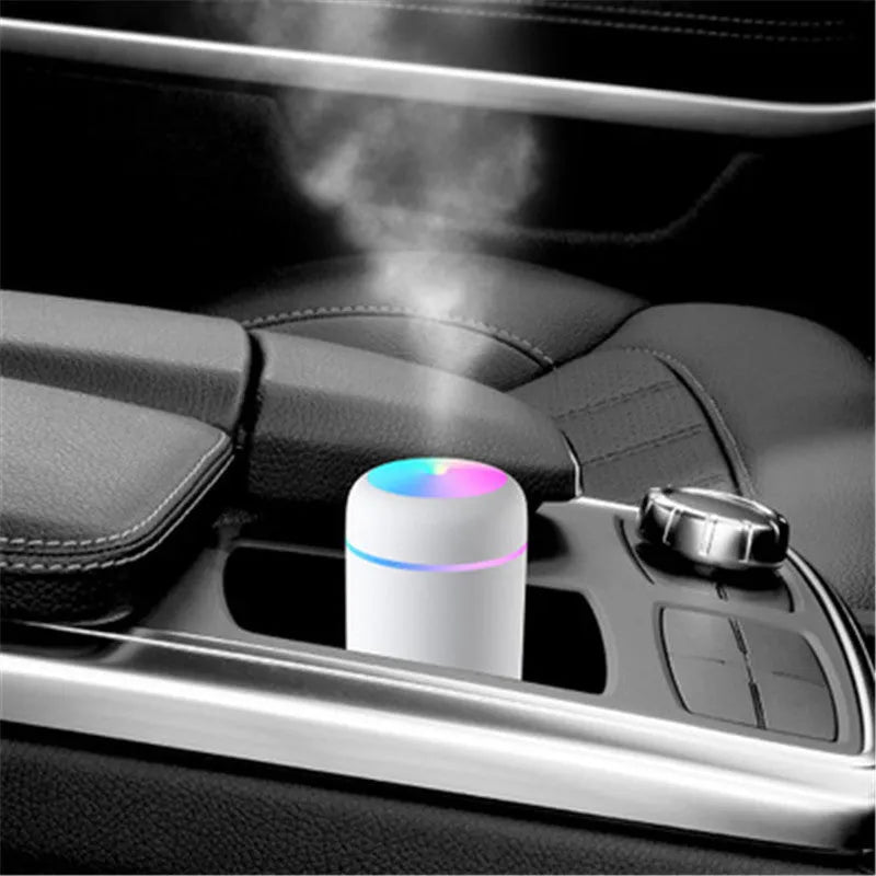 Pink, white or navy blue car humidifier with USB cable and colourful LED lights