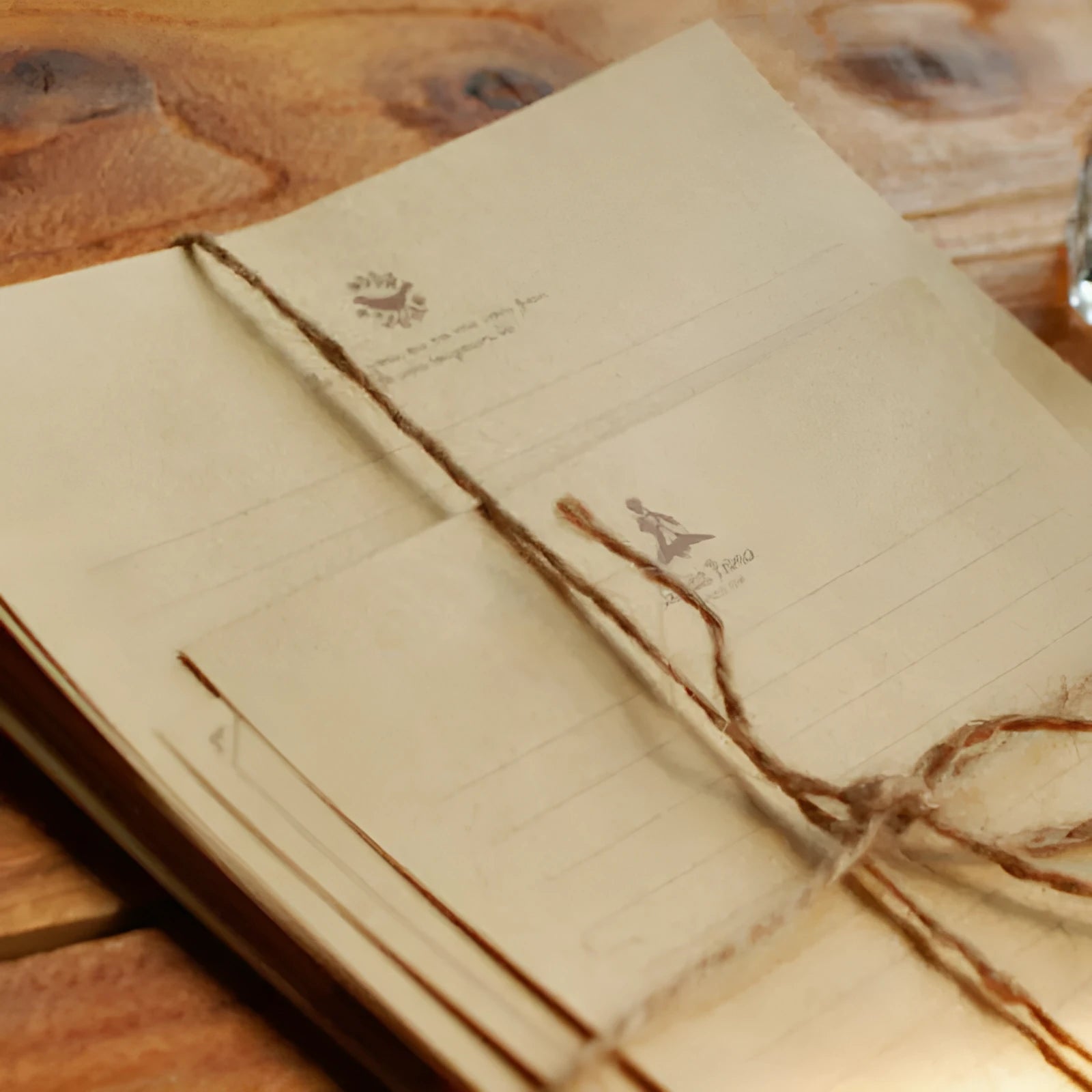 Vintage brown kraft paper stationery set with ten large and two small sheets in Chinese envelope style
