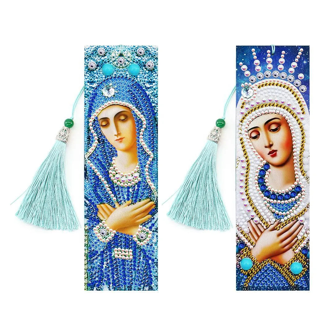 5D diamond painting DIY kit for making a PU leather bookmark with pendant, dimensions 6x21cm.