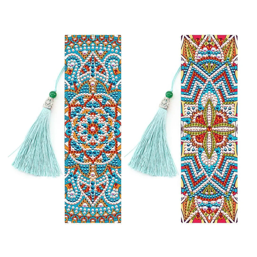5D diamond painting DIY kit for making a PU leather bookmark with pendant, dimensions 6x21cm.