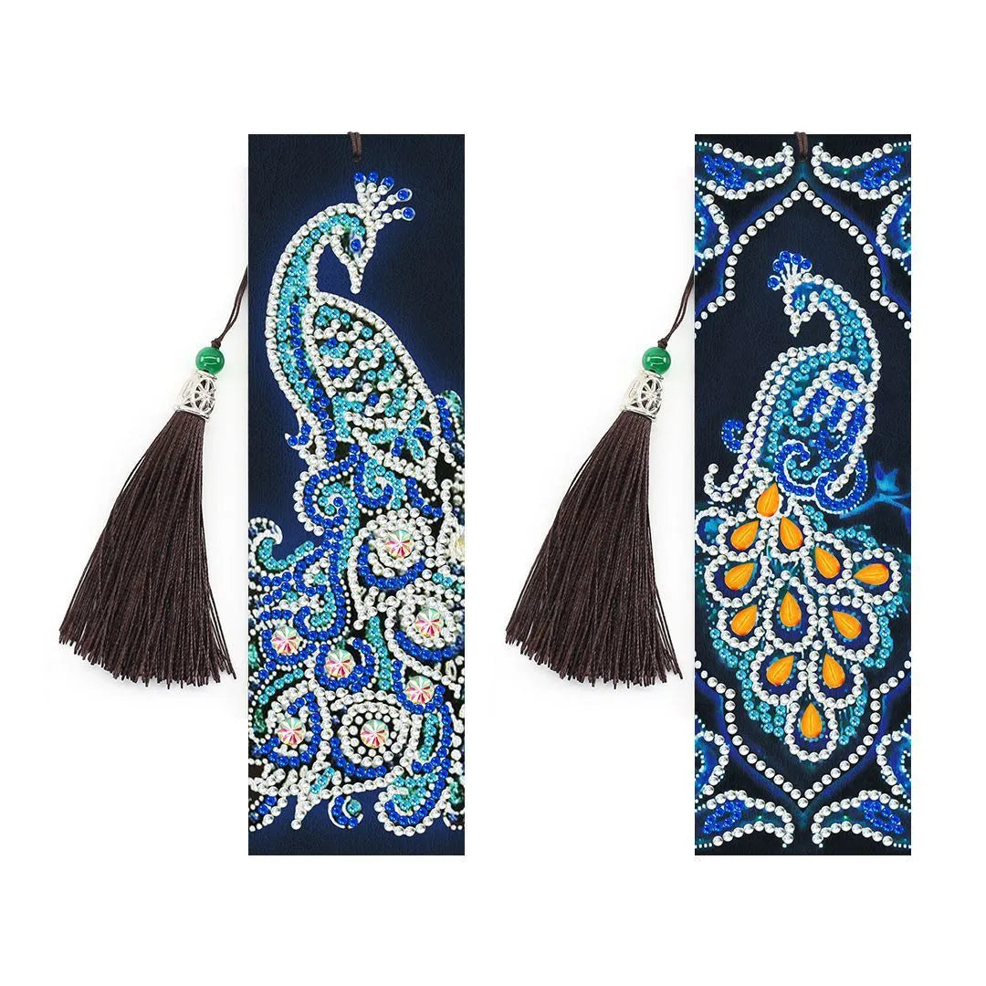 5D diamond painting DIY kit for making a PU leather bookmark with pendant, dimensions 6x21cm.