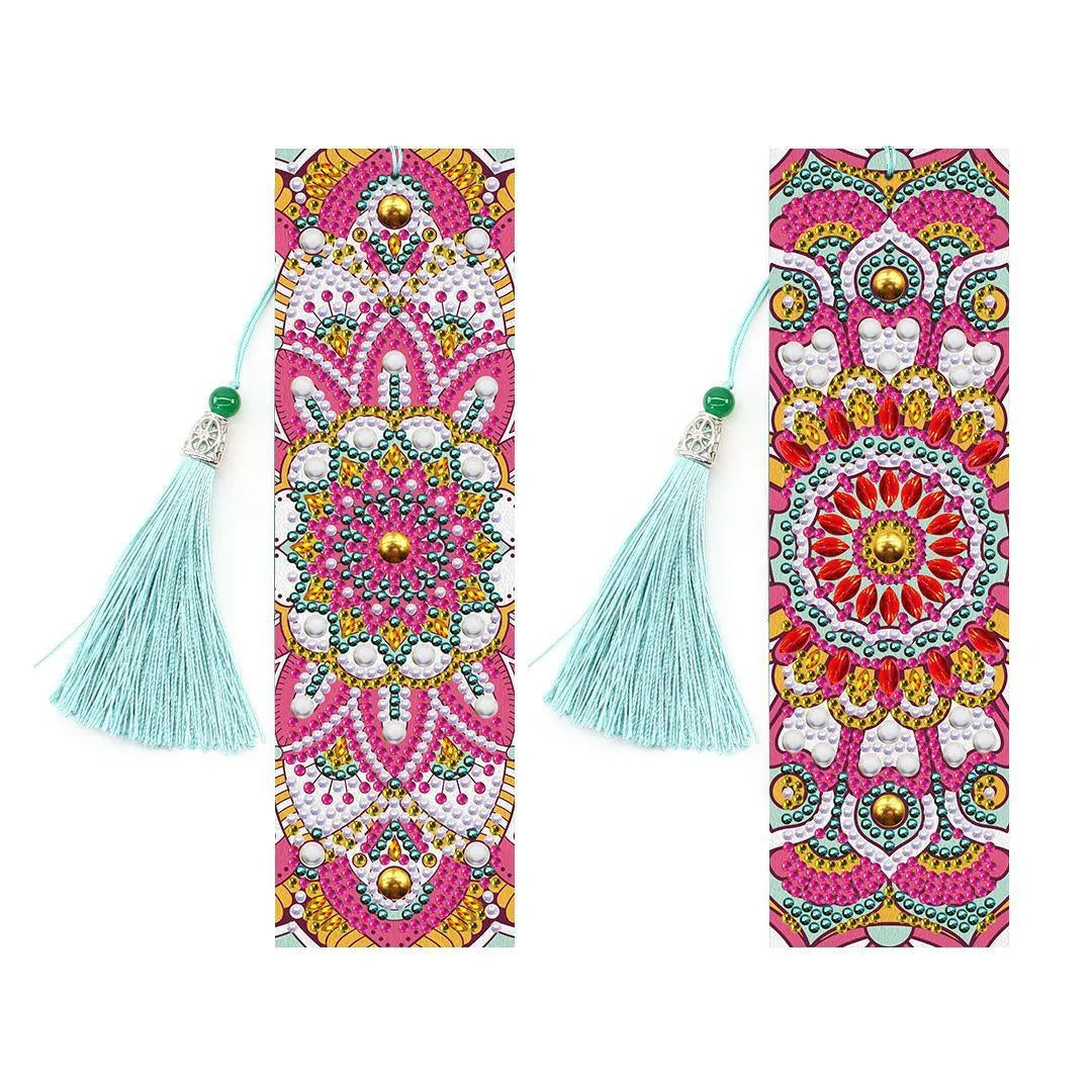 5D diamond painting DIY kit for making a PU leather bookmark with pendant, dimensions 6x21cm.