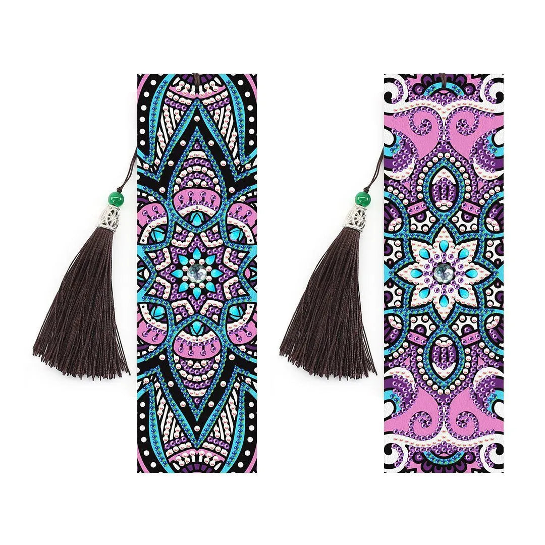 5D diamond painting DIY kit for making a PU leather bookmark with pendant, dimensions 6x21cm.