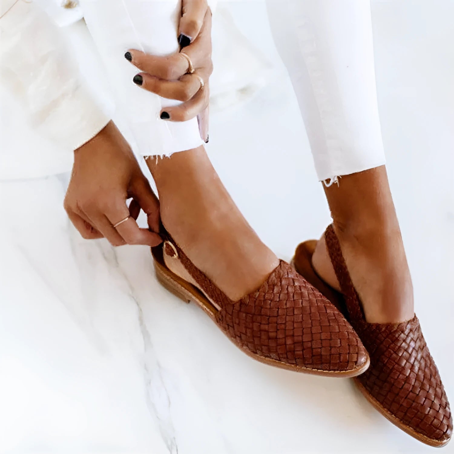 Adult baotou flat sandals with a buckle and pointed toe in six colour options.