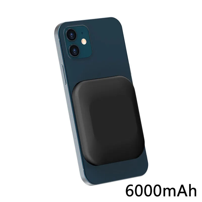 Magsafe-compatible magnetic wireless power bank with 5000mAh capacity for iPhone charging