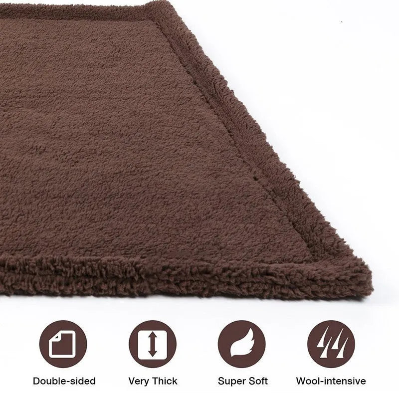 Plush pet mat in cloth, beige gray or brown, sizes XS 40x60cm to XL 105x165cm for dogs and cats