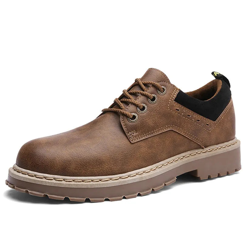 Men's round-toe casual shoes in black with a plain PU upper and flat rubber sole.