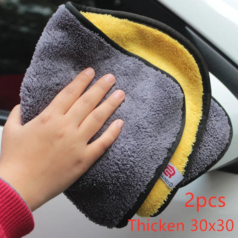 Double-sided velvet thickened car wash towel in coral fleece, available in multiple sizes, for automotive cleaning