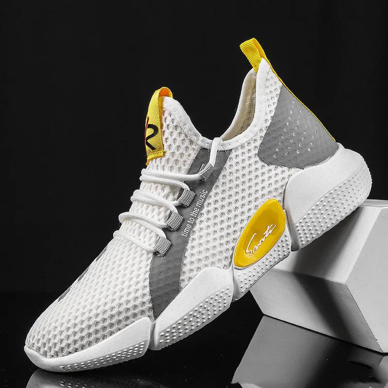 Men's summer mesh low top sneakers in white with rubber sole and lace-up closure
