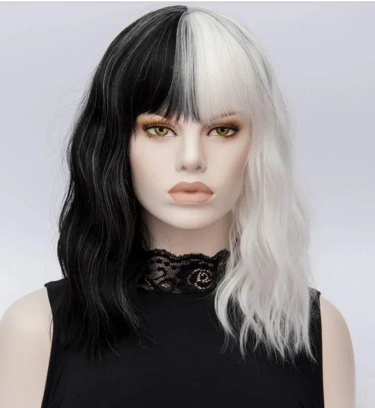 Short synthetic wig black and white stitching pattern with Qi bangs for women