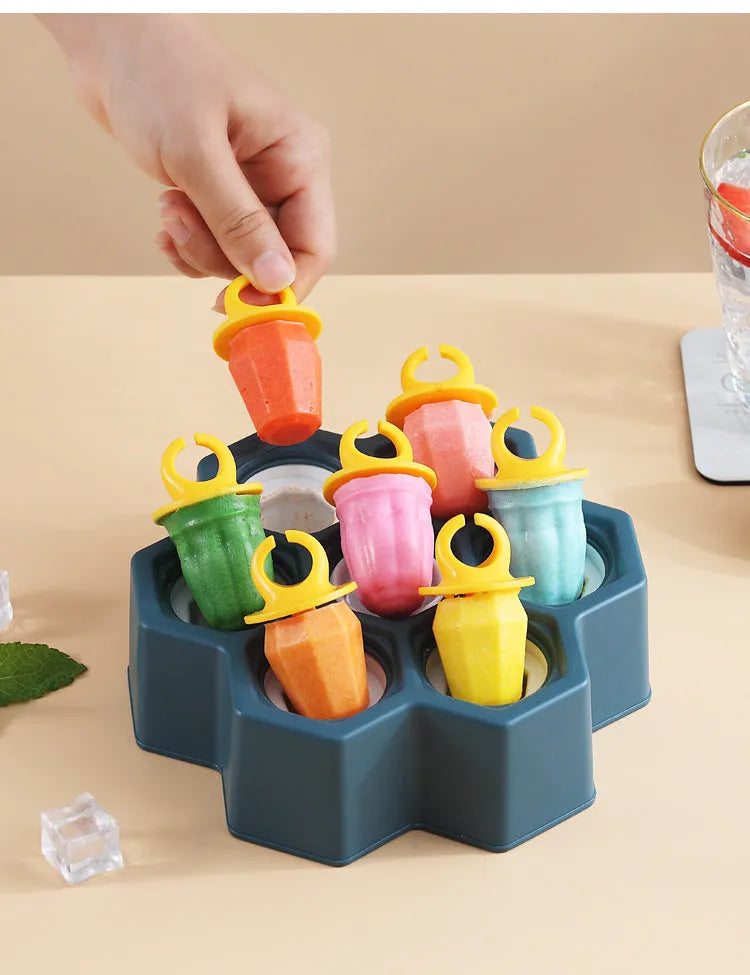 Flexible plastic ice cream mould with anti-drip design in honeycomb and rectangle shapes