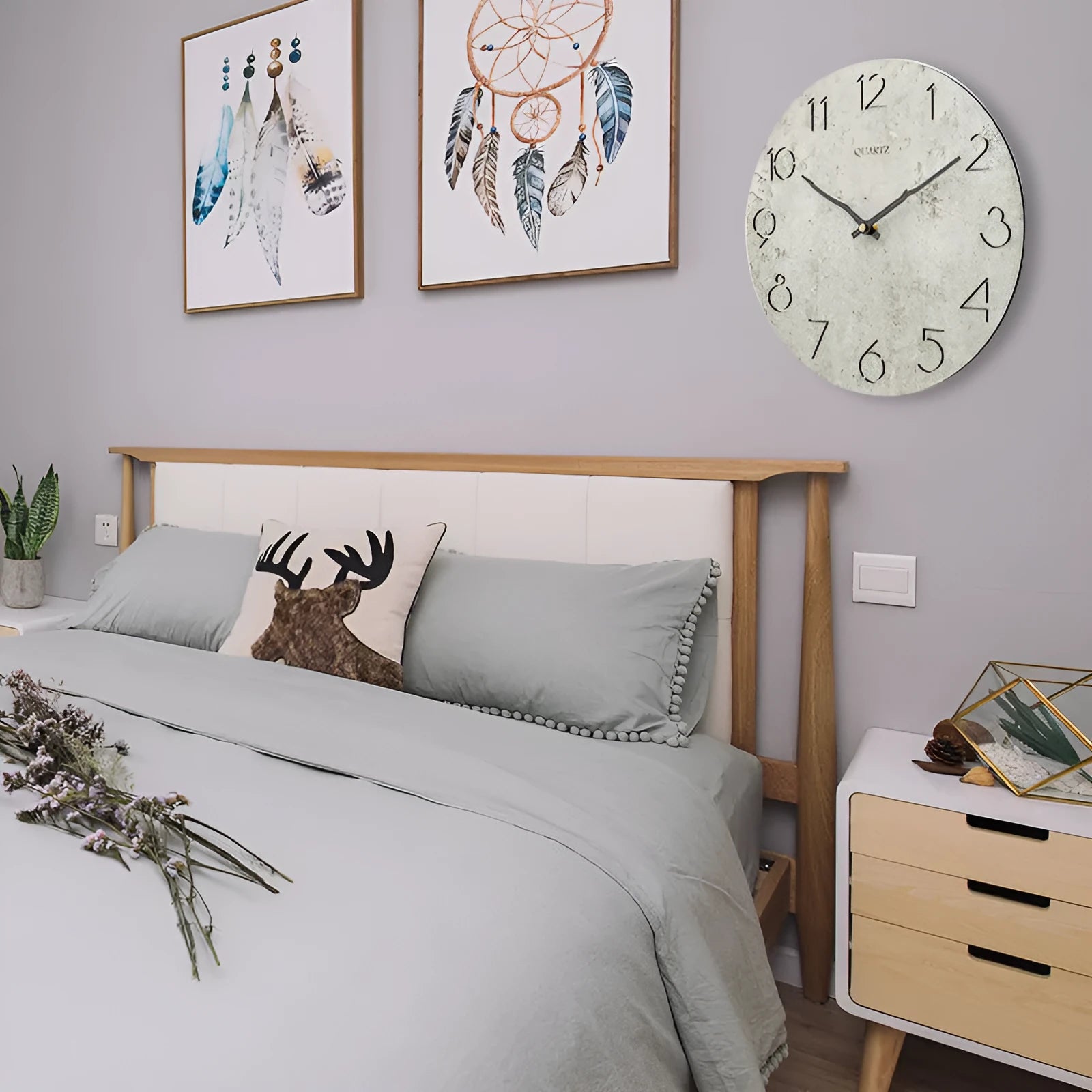 Modern grey European-style wall clock for living room decor