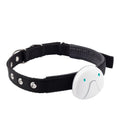 Mini pet smart wearable locator in black or white with ABS and PVC body and 80-hour polymer battery.