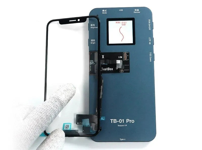 Intelligent mobile phone screen diagnostic tester with connection strips for multiple brands
