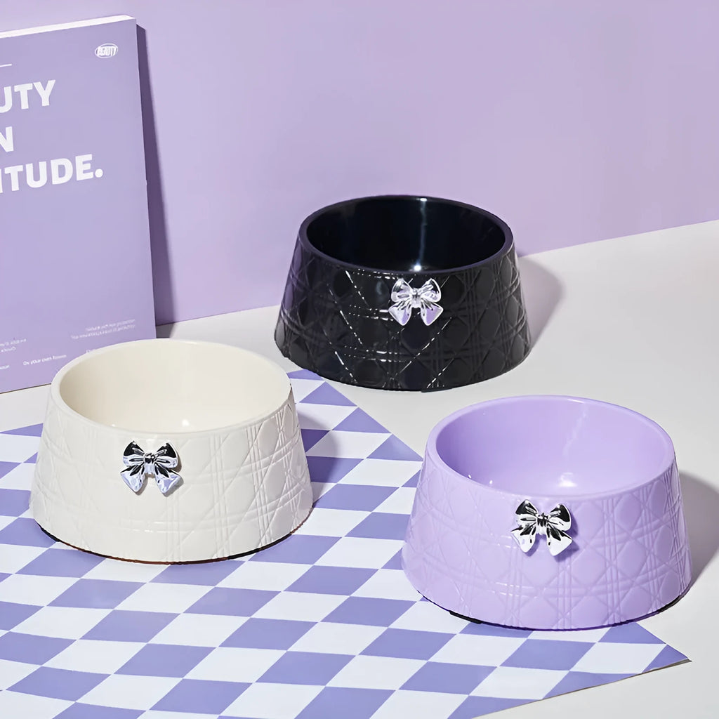 Diamond pattern pet bowl with bowknot design in pink and silver colours