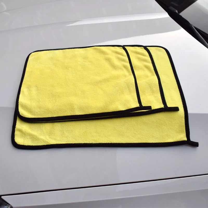 Double-sided velvet thickened car wash towel in coral fleece, available in multiple sizes, for automotive cleaning