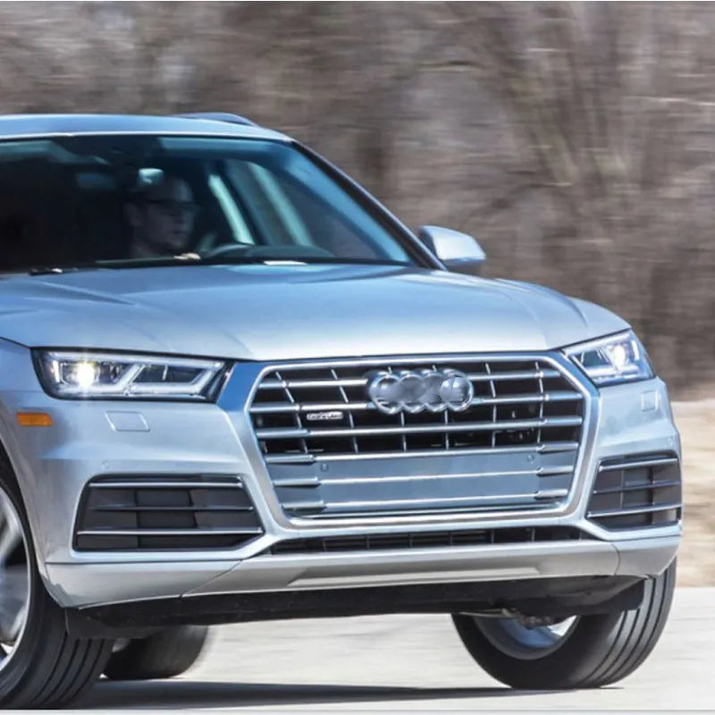 Audi Q5 front bumper lower grille replacement set showing left D154L and right D154R components in black ABS plastic