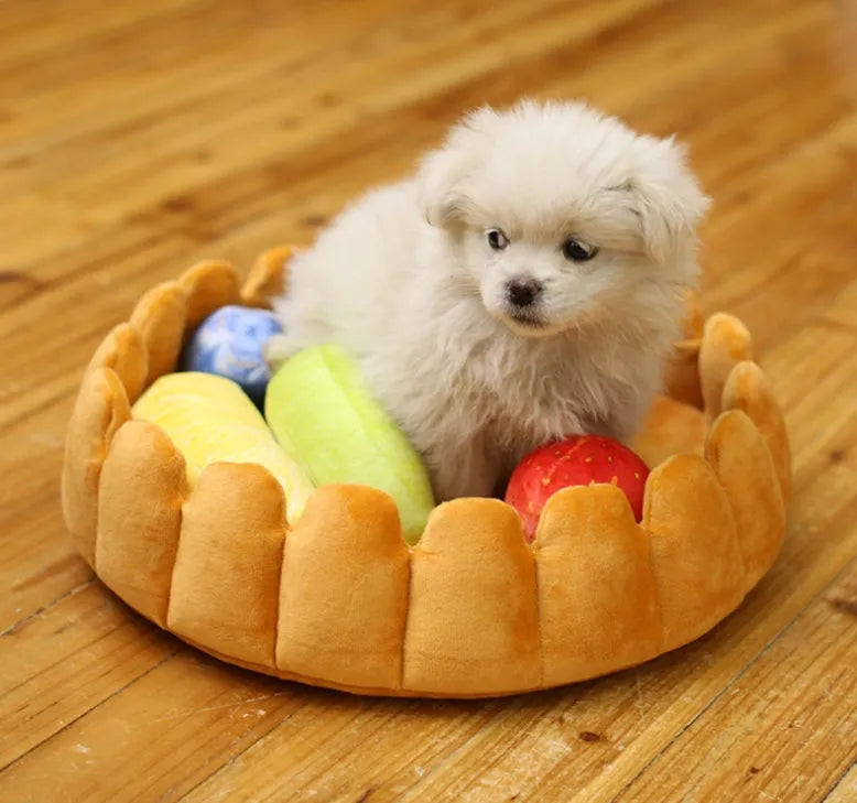Fruit egg tart shaped pet bed in plush cashmere and PP cotton, 42x42cm, with removable cushion