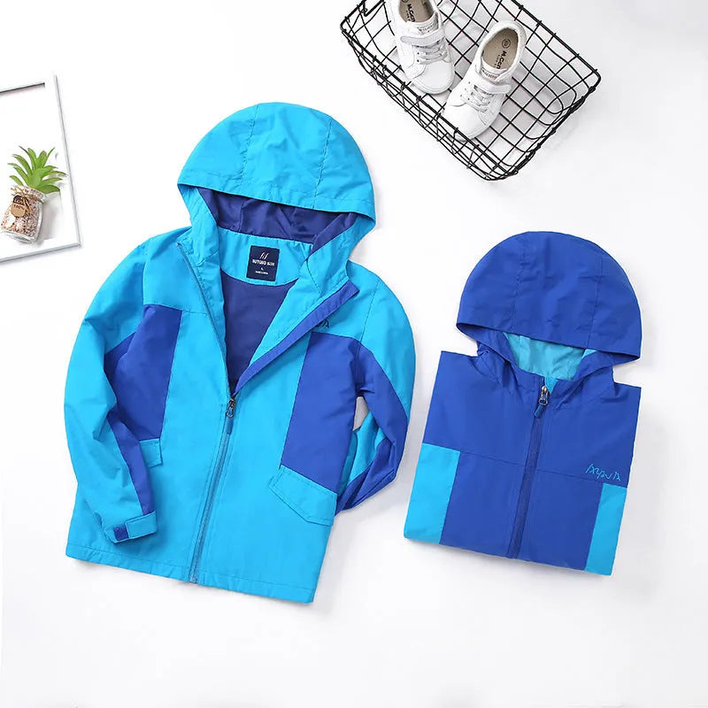 Blue thin autumn jacket for boys with long sleeves and zipper closure