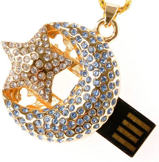 Jewelry Xingyue creative metal pendant USB flash drive on a keyring.