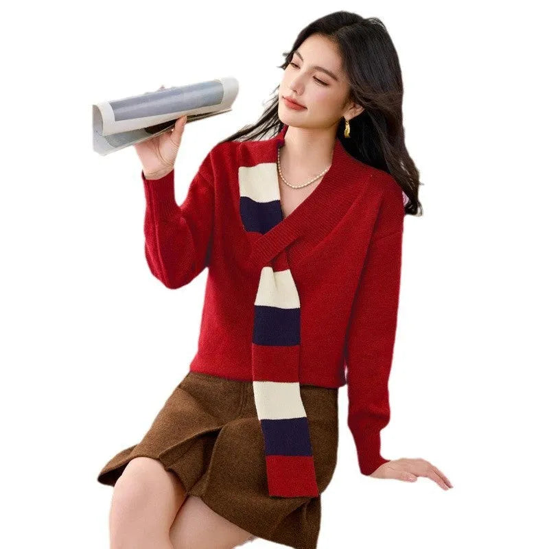 Niche women's striped V-neck fake two-piece pullover sweater in green and red colours, loose fit knit top