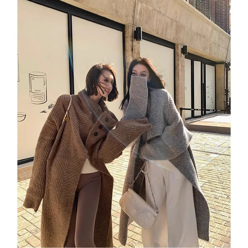 Women's large lapel long cardigan jacket in chenille fabric, average size, available in multiple colours