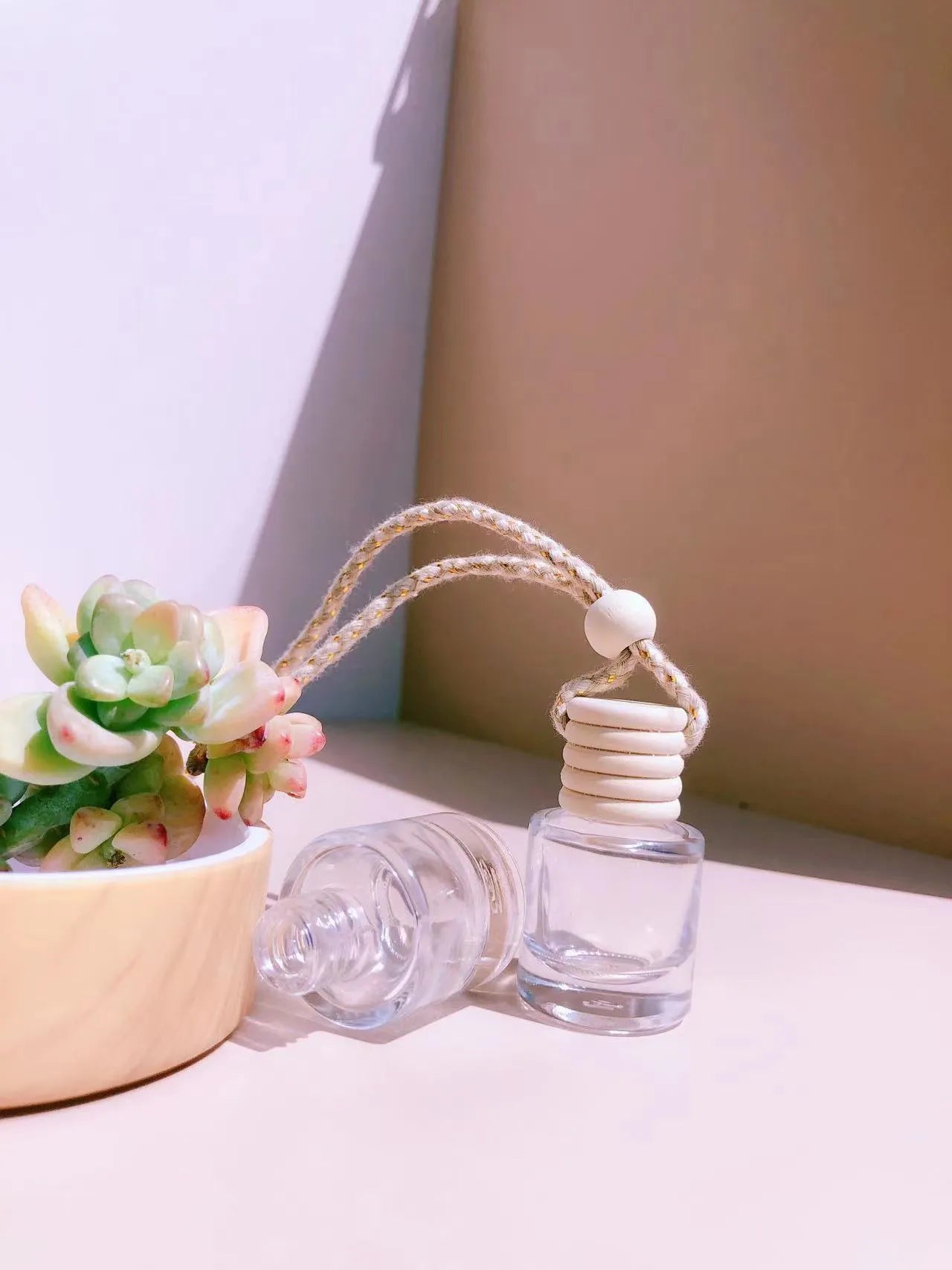 Glass bottle car perfume pendant in cylinder, diamond, flat drum, and square styles with 8ml or 6ml capacity
