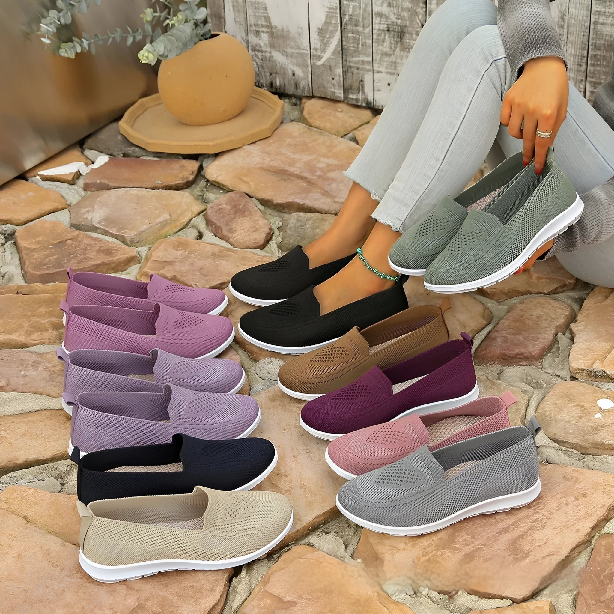 Plus size women's casual thin shoes with heart pattern, flat heel and mesh lining in various colour options