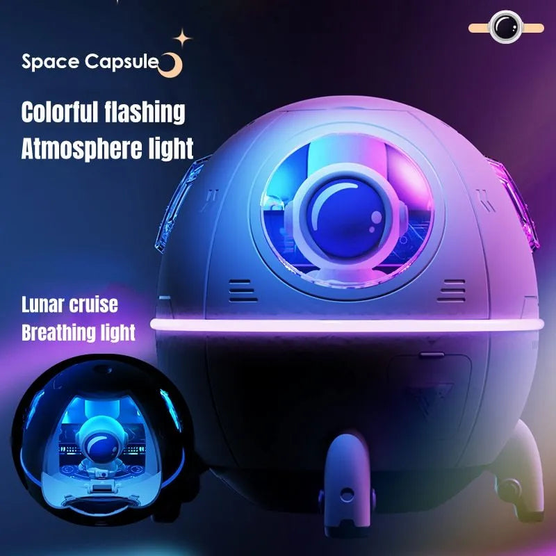 Astronaut-themed USB desktop humidifier with colourful LED lights and 220ml water capacity