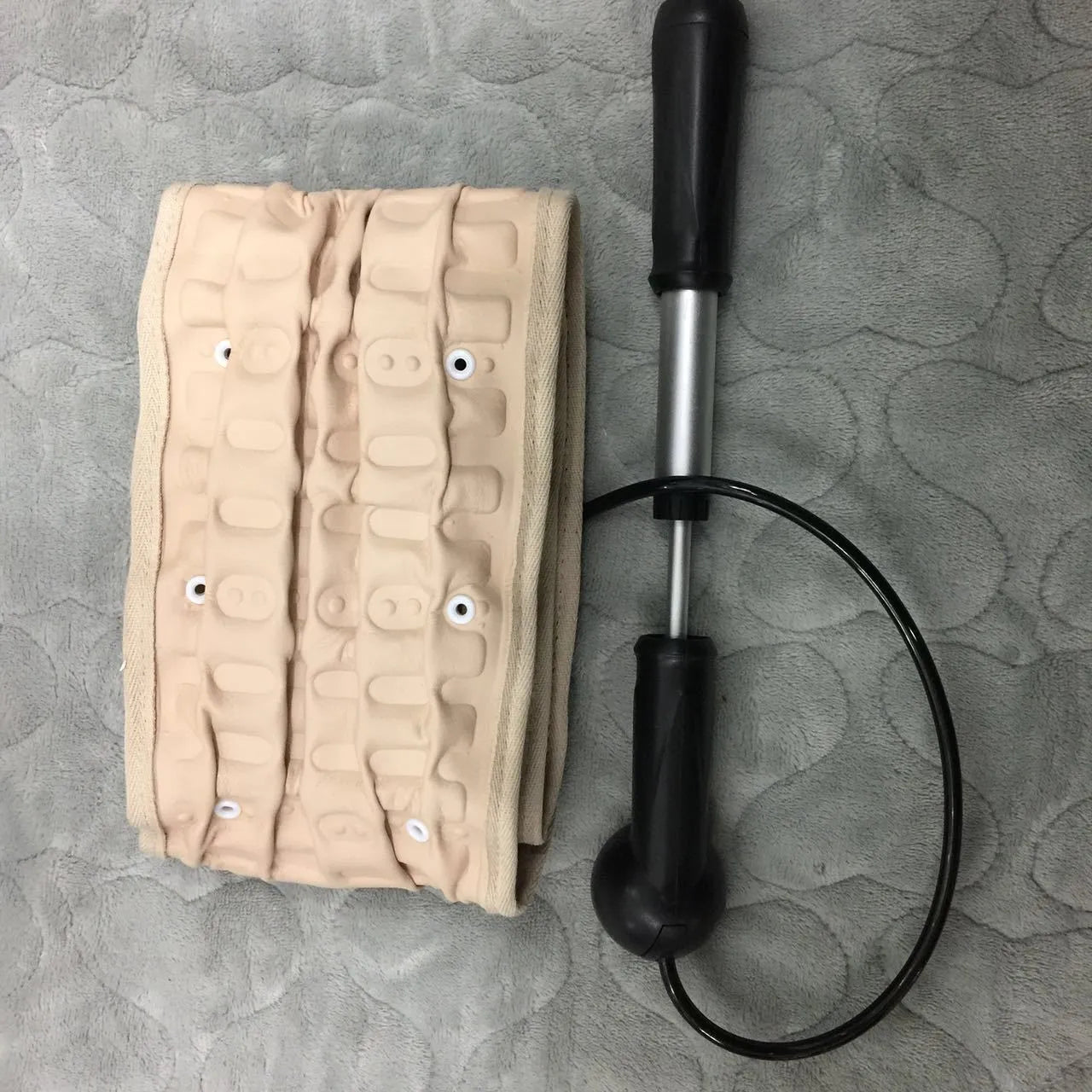 Waist air traction brace belt with inflatable ball for lumbar support and back massage