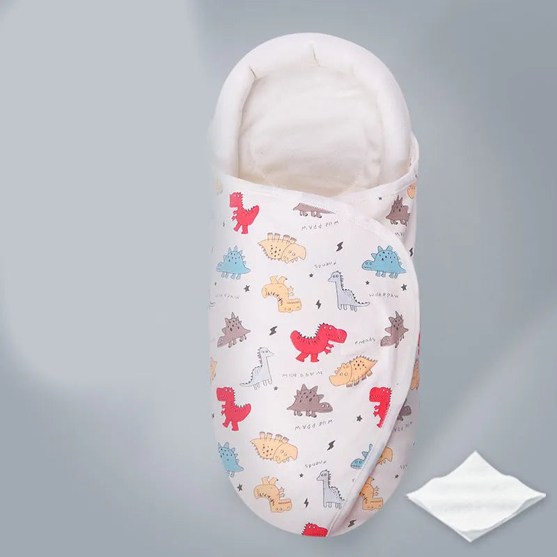 Cotton baby anti-startle swaddle blanket measuring 30x60cm with printed animal design