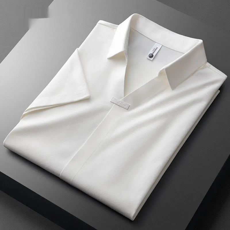 Men's short-sleeved lapel polo T-shirt in slim fit, available in black, brown and white