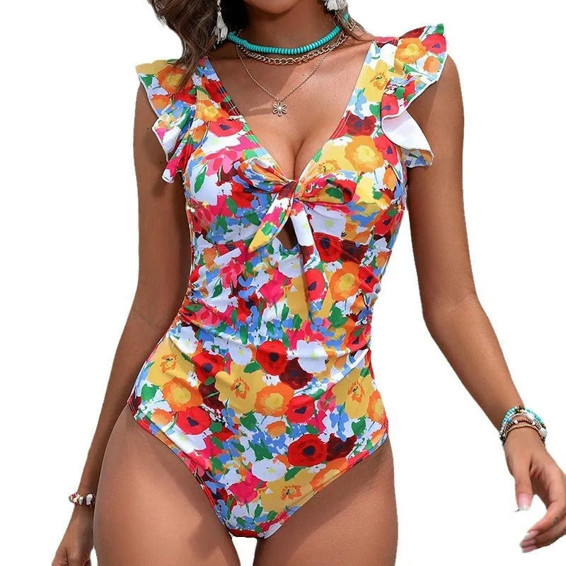 Women's printed one-piece swimsuit in conservative design for hot springs and swimming