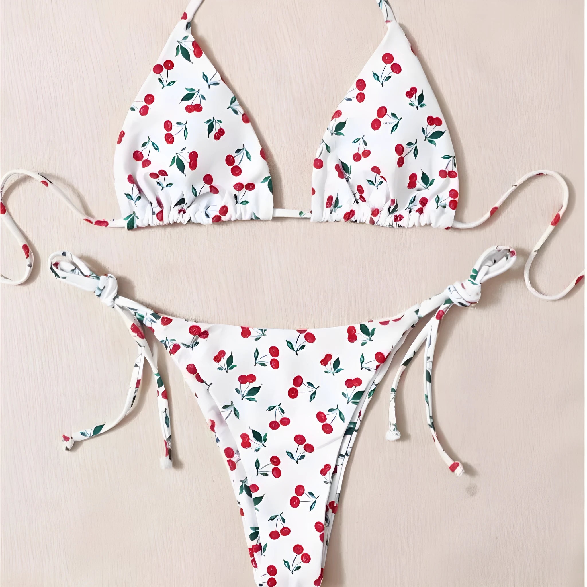 Split halter bikini set with backless briefs in solid colour with nylon lining